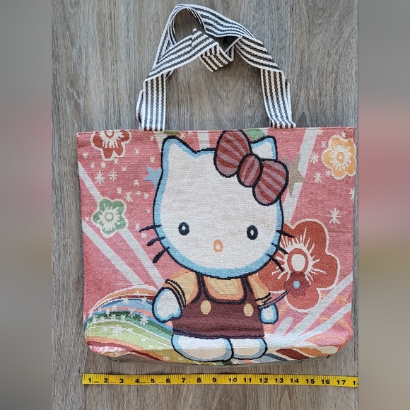 Hello Kitty NWOT Large Tapestry tote - Picture 7 of 9
